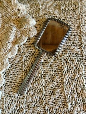 Polished Silver Rectangular Handheld Vanity Mirror - Sleek Chrome Finish